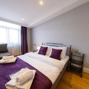 The Luxury Frame Suites Стамбул